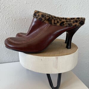 Mudd Heels Size 8.5 EUC